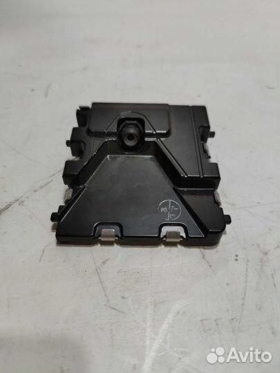 Камера переднего вида Toyota RAV4 40 на лобовое