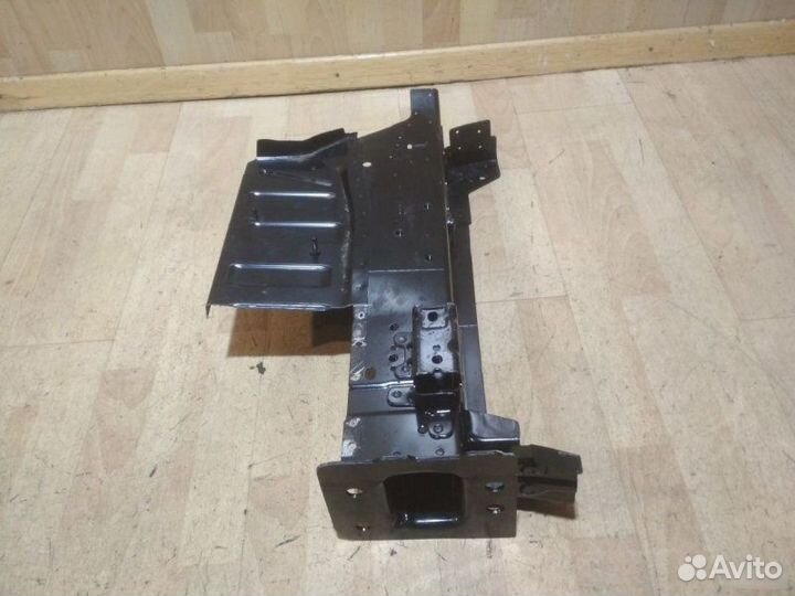 Днище задней части левой Mercedes Benz W213