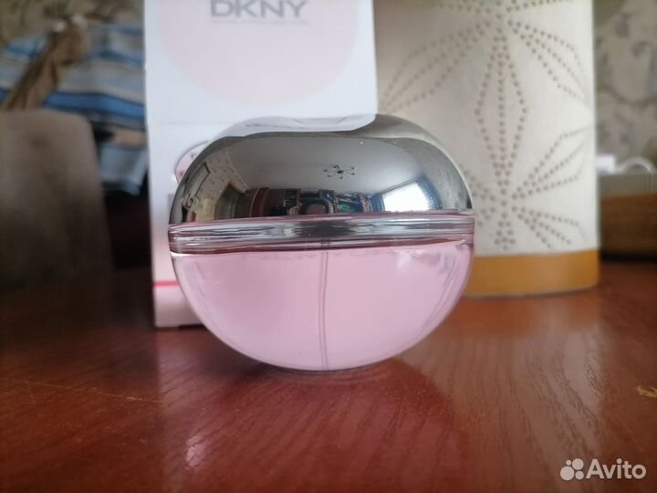 Парфюмерная вода женская