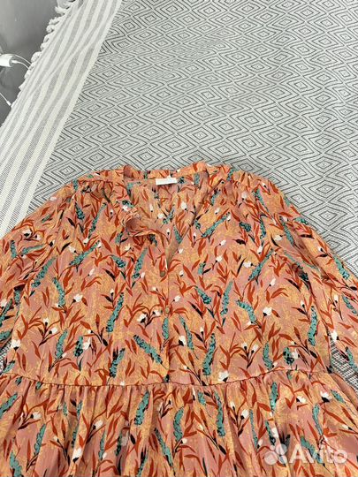 Стильное весеннее платье