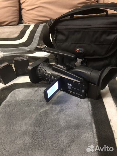 Видеокамера Panasonic AG-hmc41E