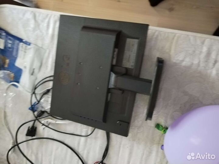 Монитор Samsung