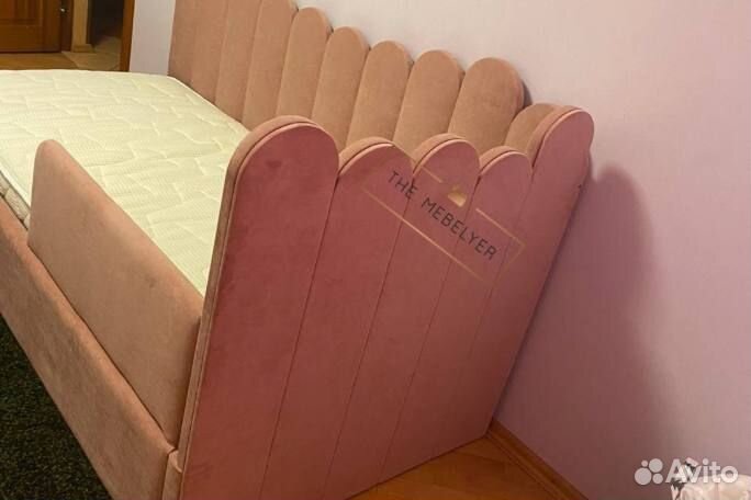 Детская кровать с мягкими бортиками