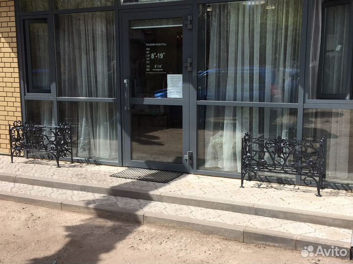 Цветочница напольная