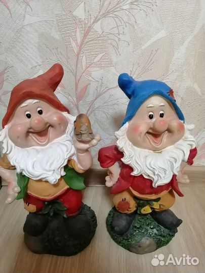 Сувенирные фигурки 