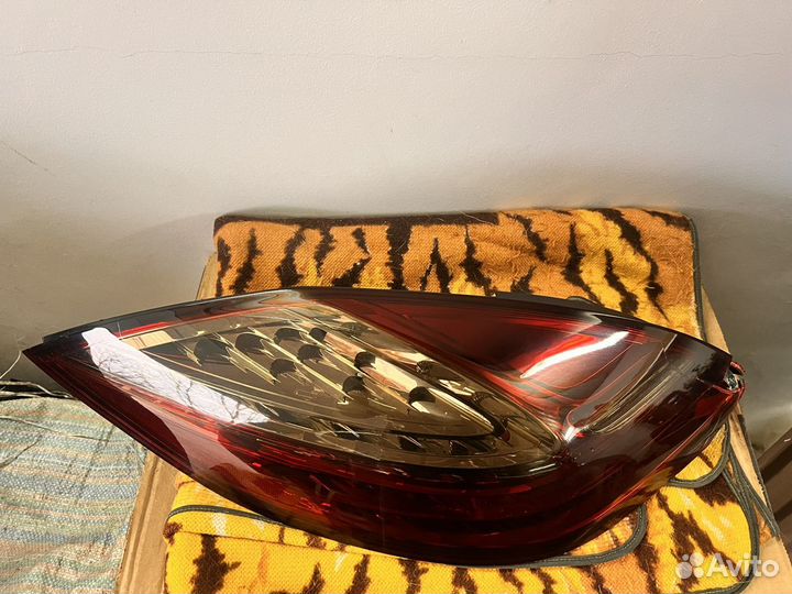 Задний фонарь Porsche Panamera