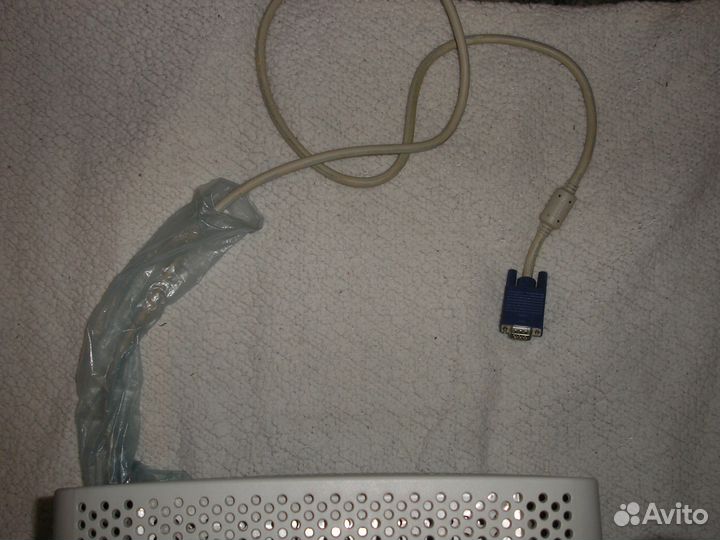 Монитор б/у,но,однако,рабочий