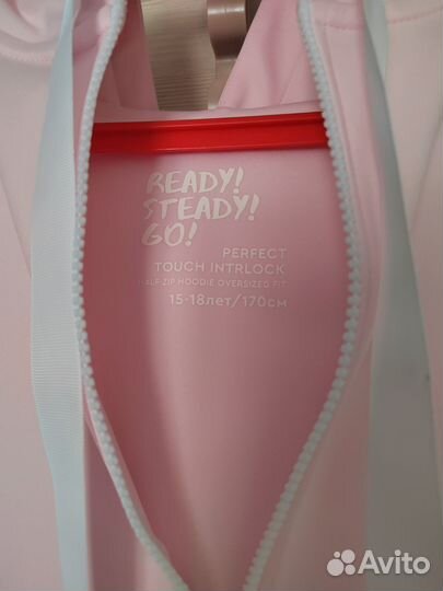 Кофта женская с капюшоном