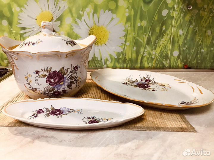 Супница, большое овальное блюдо, селедочница