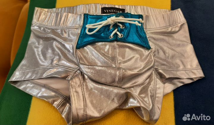 Плавки серебряного цвета, р 46