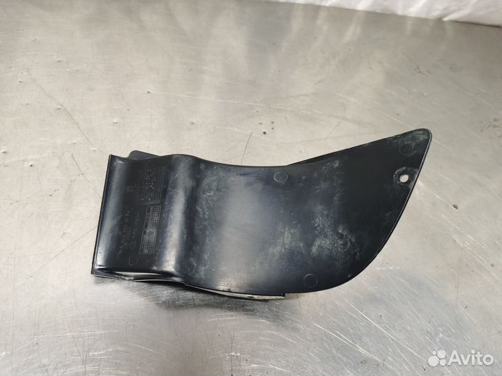 Накладка переднего бампера правая Mercedes Benz Ac