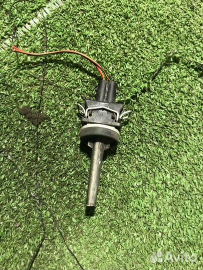 Датчик температуры всасываемого воздуха Audi A6