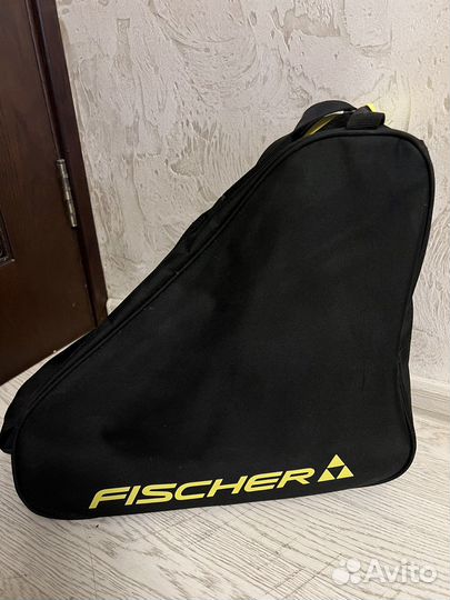 Коньки хоккейные