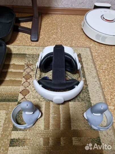 Oculus quest 2 64 Gb плюс аксессуары