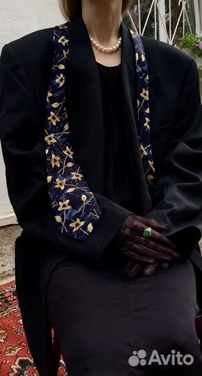 Винтажные галстуки Hugo Boss