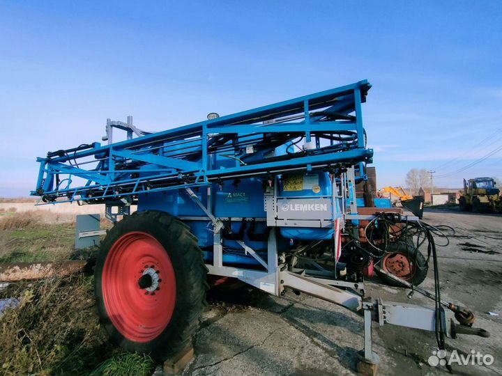 Опрыскиватель LEMKEN Primus, 2013