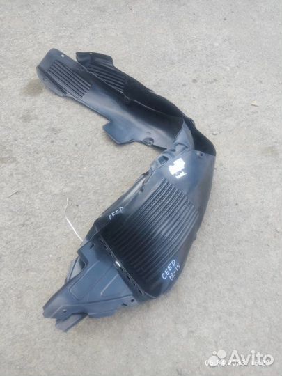 Подкрылок передний левый Kia Ceed Wagon JD