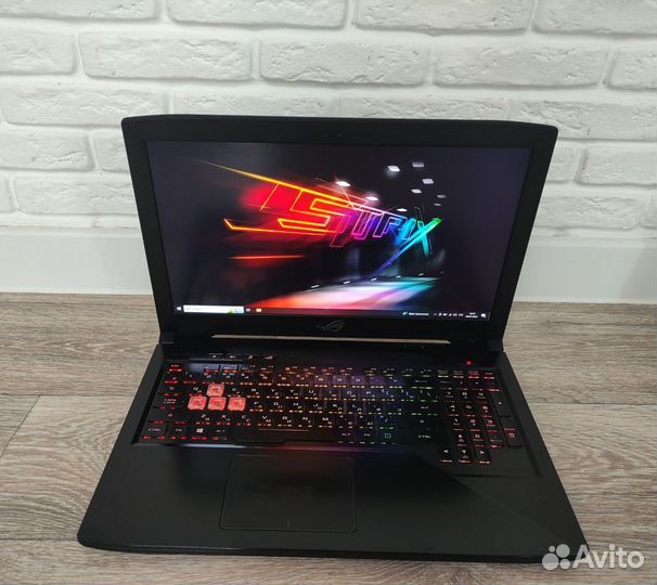 Asus Rog Strix игровой ноутбук
