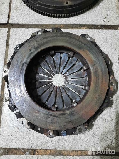 Корзина сцепления маховик Renault Megan scenic F9Q