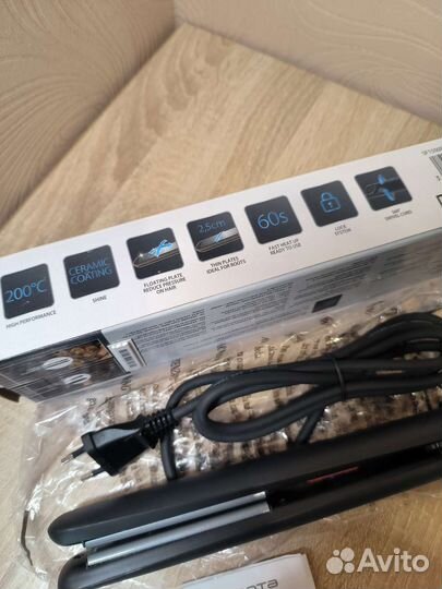 Новый выпрямитель для волос Rowenta Easyliss