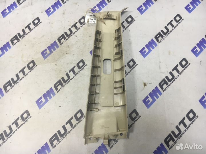 Накладка центральной стойки левая верхняя бад Ф3