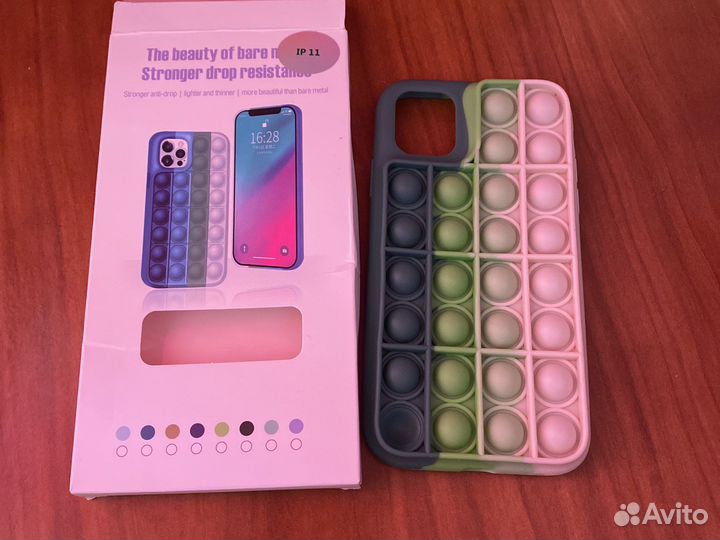 Чехол на iPhone 11