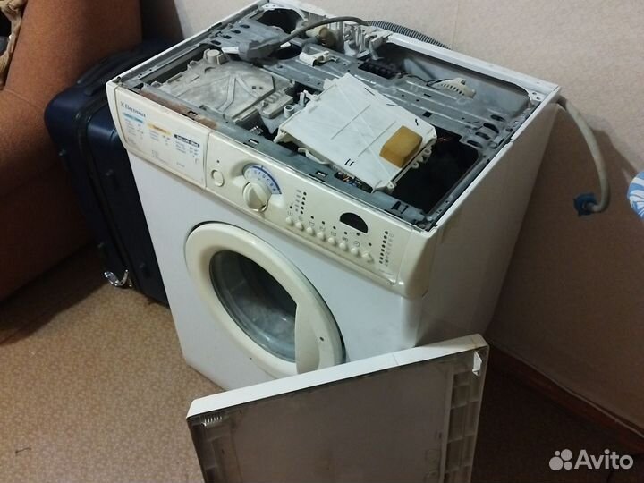 Стиральная машина не рабочая на запчасти