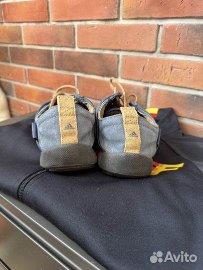 Кроссовки мужские Adidas размер 41