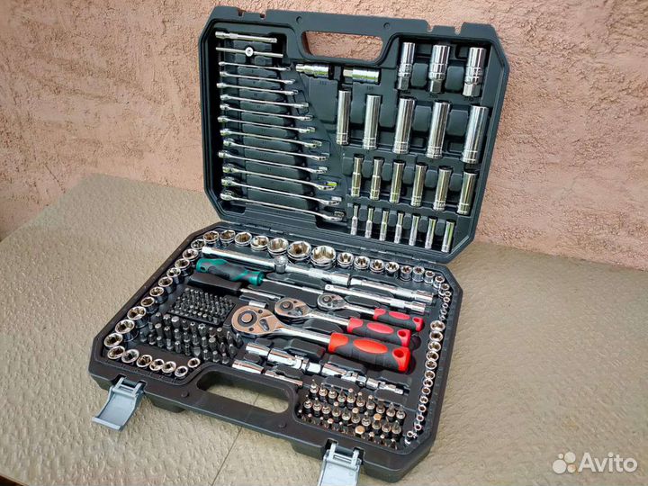 Набор инструментов в Рыбинске