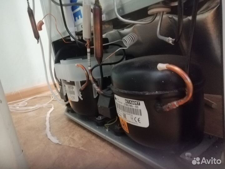 Продам холодильник