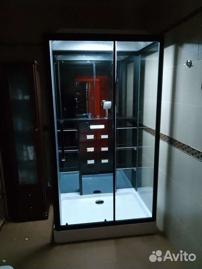 Установка душевых кабин