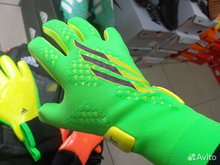 Вратарские перчатки adidas 10