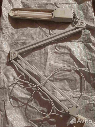 Лампа настольная