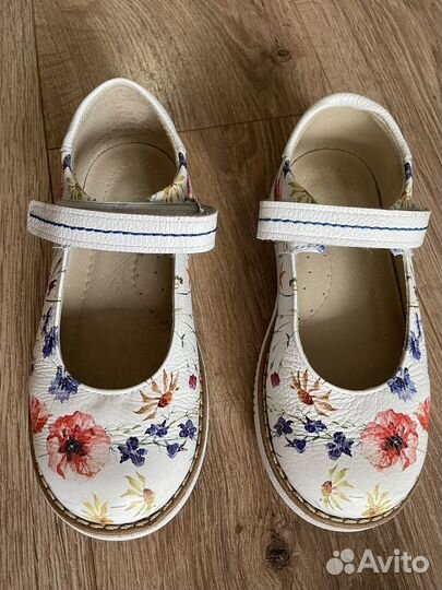 Босоножки для девочки