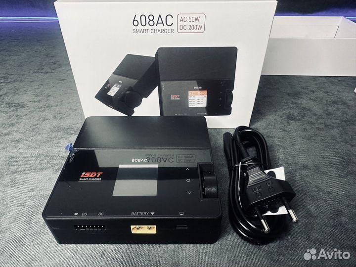 Зарядное устройство iSDT 608AC AC 60W DC 200W 8A