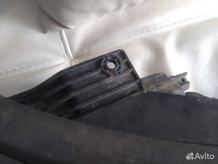 Фара левая hyundai ix35 галоген