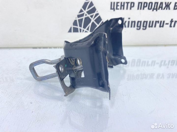 Крюк замка капота передний правый Bmw X5 F15