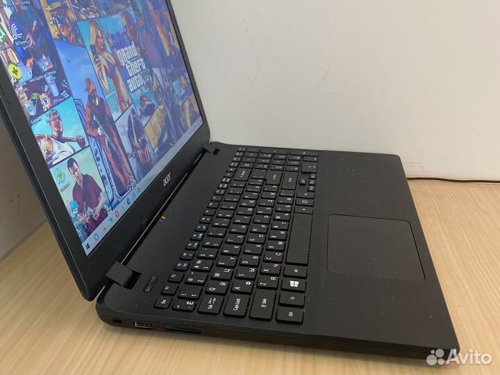 В хорошем состоянии ноутбук Acer