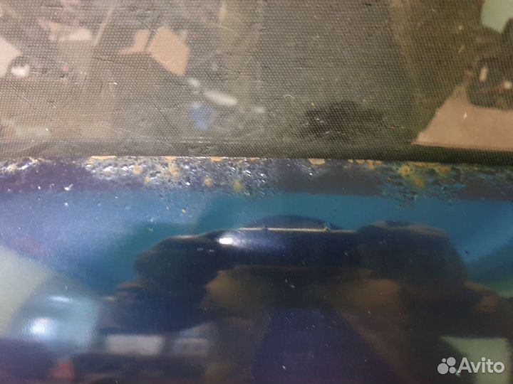 Капот Volkswagen Golf 3