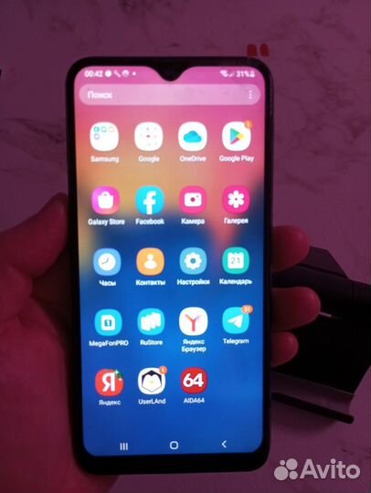 Samsung Galaxy A10, 2/32 ГБ