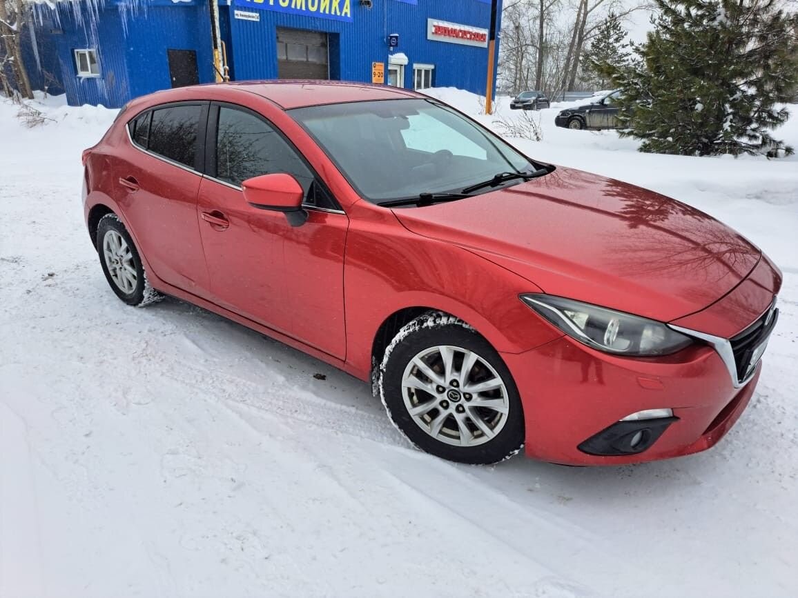 Mazda 3: фото владельца