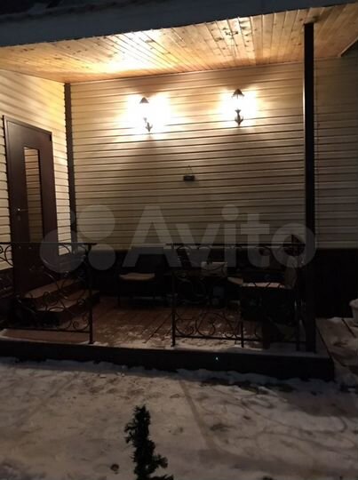 Дом 260 м² на участке 8 сот.