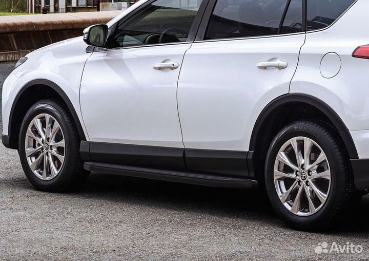 Пороги Подножки Toyota Rav 4 2013-19 Premium-Black