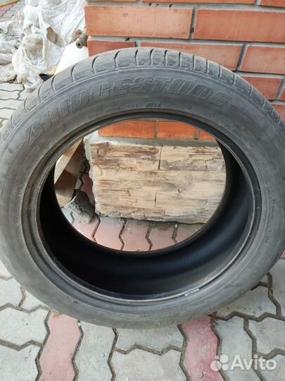 Bridgestone Dueler A/T 255/50 R20