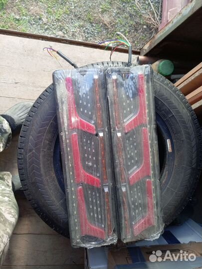 Задние фонари диодные грузовых автомобилей