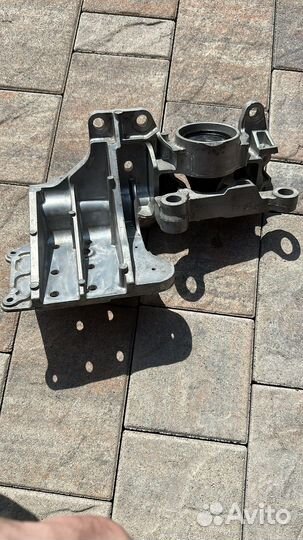 Подушка двигателя nissan qashqai j10