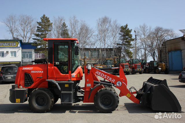 Фронтальный погрузчик Redstar 2000GT, 2023