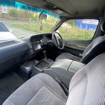 Toyota Hiace 2.0 AT, 1992, 556 000 км, с пробегом, цена 390 000 руб.