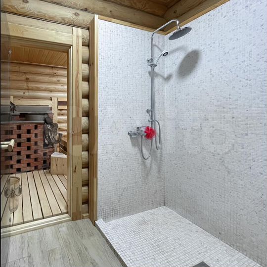 Коттедж 118 м² на участке 8 сот.