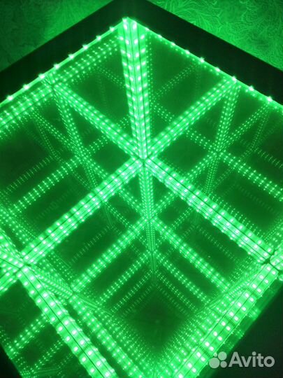 Светодиодный куб бесконечность